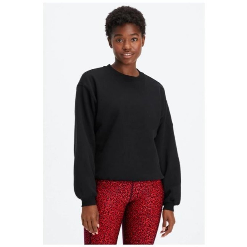 Fabletics Forever Fleece Crewneck Sweatshirt NWT Size XL B4